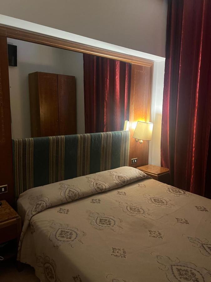 Terminal Guest House 24 Rome Buitenkant foto